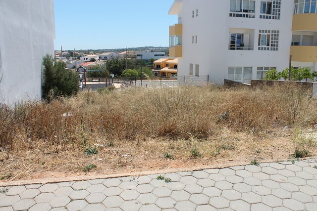 Terreno Urbano T0 - Estombar, Lagoa (Algarve), Faro (Algarve) - Imagem grande