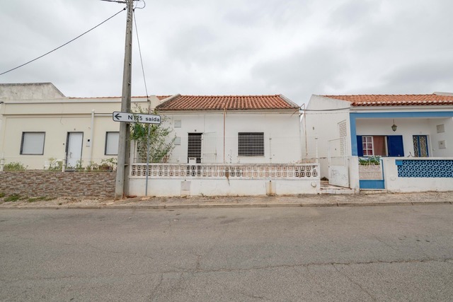 Moradia T2 - Mexilhoeira Grande, Portim�o, Faro (Algarve) - Imagem grande