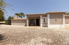 Moradia T3 - Estombar, Lagoa (Algarve), Faro (Algarve) - Miniatura: 34/53