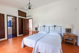 Moradia T2 - Mexilhoeira Grande, Portimo, Faro (Algarve) - Miniatura: 16/30