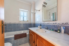 Moradia T3 - N�o Definido, N�o Definido, N�o Definido - Miniatura: 27/34