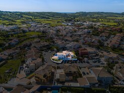 Moradia T3 - N�o Definido, N�o Definido, N�o Definido - Miniatura: 34/34