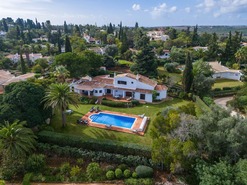 Moradia T4 - Mexilhoeira Grande, Portimo, Faro (Algarve) - Miniatura: 1/50