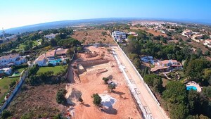 Moradia T4 - N�o Definido, N�o Definido, N�o Definido - Miniatura: 9/9