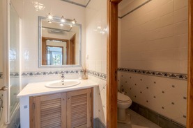 Moradia T5 - Budens, Vila do Bispo, Faro (Algarve) - Miniatura: 21/37