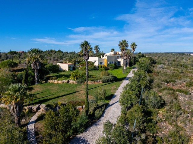 Moradia T4 - Bensafrim, Lagos, Faro (Algarve) - Imagem grande