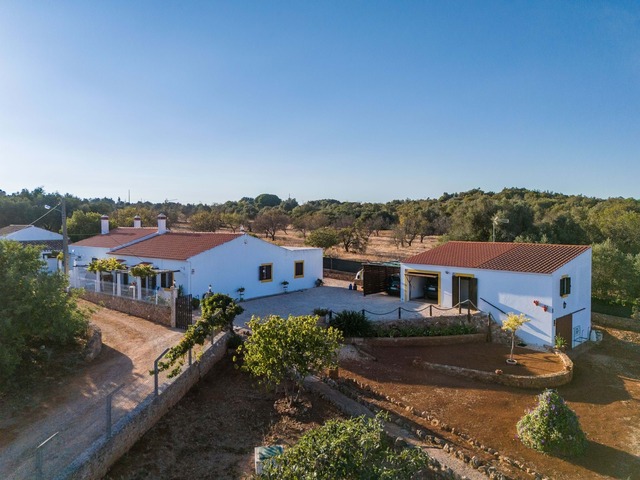 Moradia T4 - Bensafrim, Lagos, Faro (Algarve) - Imagem grande