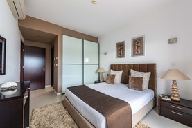 Apartamento T2 - S�o Gon�alo de Lagos, Lagos, Faro (Algarve) - Miniatura: 16/26
