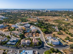 Moradia T3 - Alvor, Portim�o, Faro (Algarve) - Miniatura: 2/17