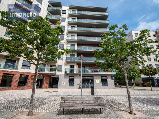 Apartamento T4 - Alverca do Ribatejo, Vila Franca de Xira, Lisboa - Imagem grande