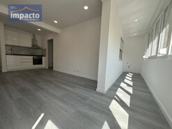 Apartamento T1 - guas Livres, Amadora, Lisboa