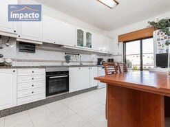 Apartamento T3 - Alverca do Ribatejo, Vila Franca de Xira, Lisboa