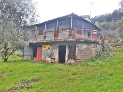 Moradia T3 - S�o Pedro Velho, Mirandela, Bragan�a