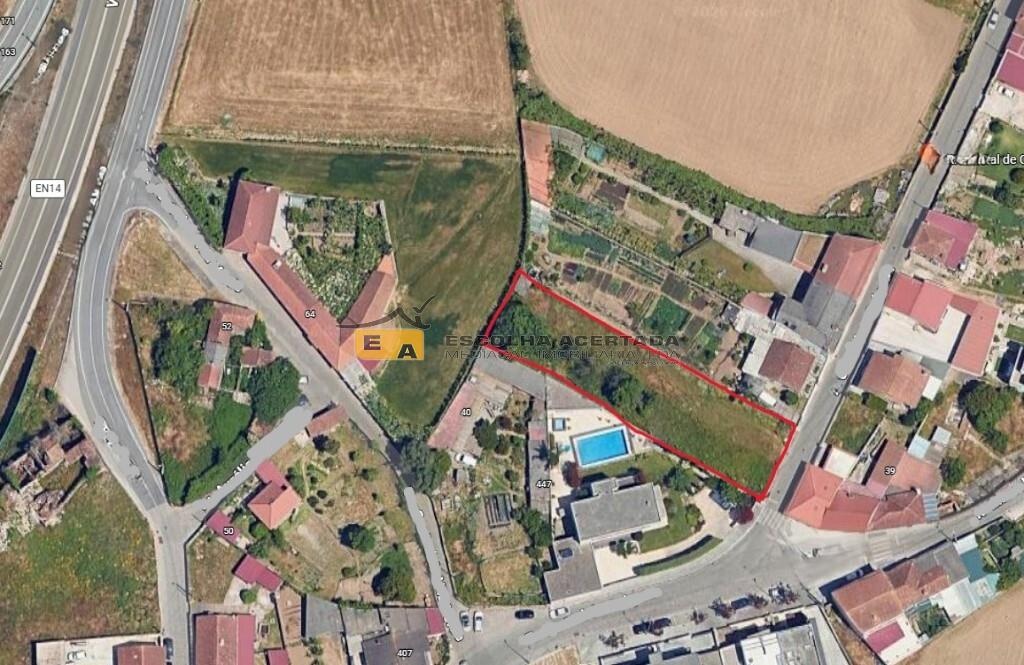Terreno R�stico - Castelo da Maia, Maia, Porto