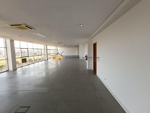 Escrit�rio - Moreira, Maia, Porto - Imagem grande