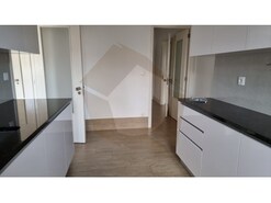 Apartamento T4 - Cedofeita, Porto, Porto