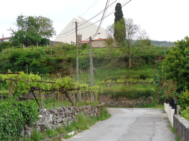 Terreno Urbano - Penso, Melgaço, Viana do Castelo - Imagem grande