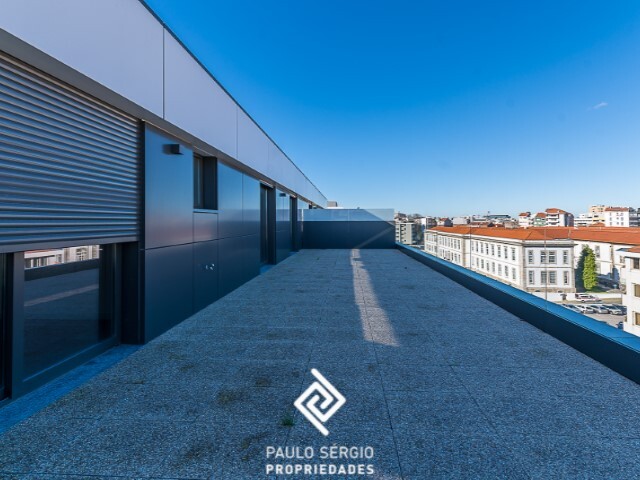 Apartamento T4 - Ramalde, Porto, Porto - Imagem grande