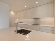 Apartamento T3 - Santa Marinha, Vila Nova de Gaia, Porto - Miniatura: 1/9