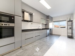 Apartamento T2 - Avintes, Vila Nova de Gaia, Porto
