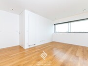 Apartamento T1 - Campanh, Porto, Porto - Miniatura: 1/9