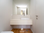 Apartamento T3 - S�o Felix da Marinha, Vila Nova de Gaia, Porto - Miniatura: 2/9