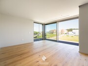 Apartamento T3 - S�o Felix da Marinha, Vila Nova de Gaia, Porto - Miniatura: 5/9