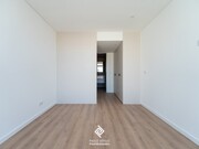 Apartamento T2 - Vilar do Para�so, Vila Nova de Gaia, Porto - Miniatura: 7/9