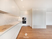 Apartamento T2 - Santa Marinha, Vila Nova de Gaia, Porto - Miniatura: 1/9