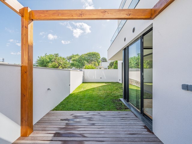 Moradia T3 - Canidelo, Vila Nova de Gaia, Porto - Imagem grande