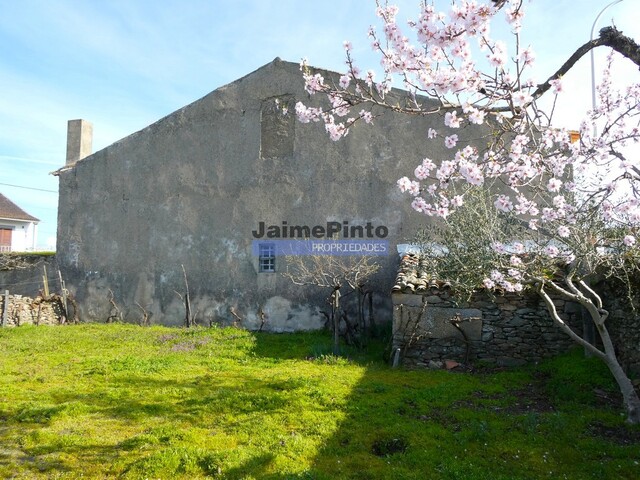 Moradia T4 - Escalh�o, Figueira de Castelo Rodrigo, Guarda - Imagem grande