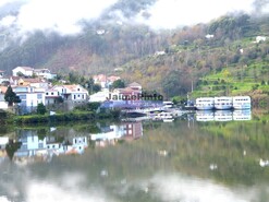 Moradia T3 - S�o Rom�o de Aregos, Resende, Viseu - Miniatura: 6/9
