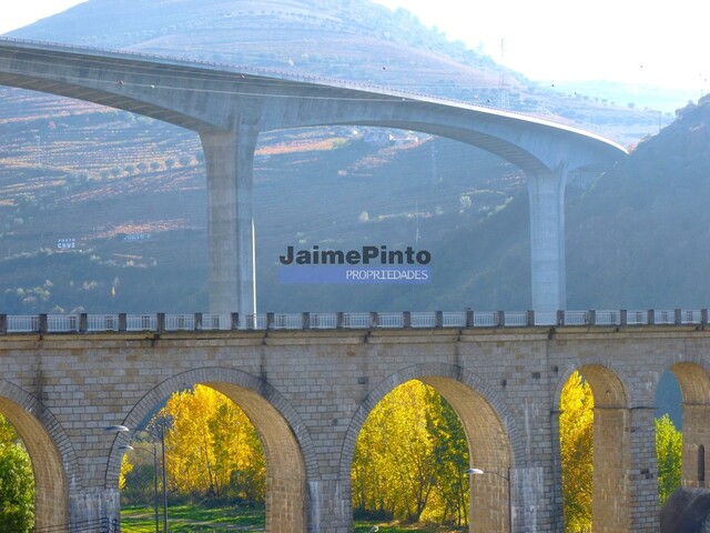 Moradia T4 - Fontelas, Peso da R�gua, Vila Real - Imagem grande