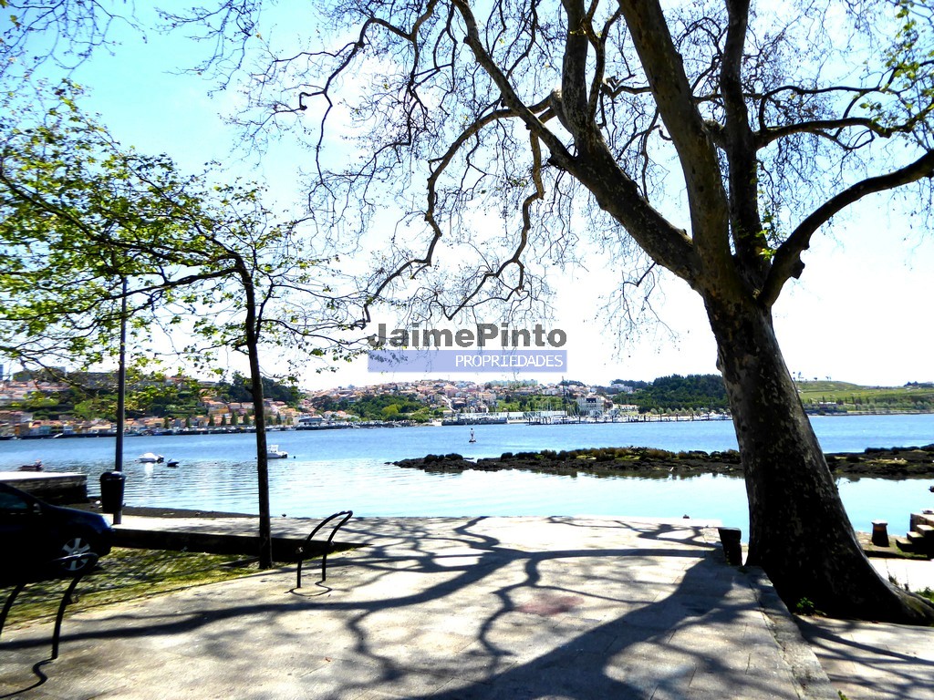 Pr�dio - Lordelo do Ouro, Porto, Porto - Miniatura: 4/9