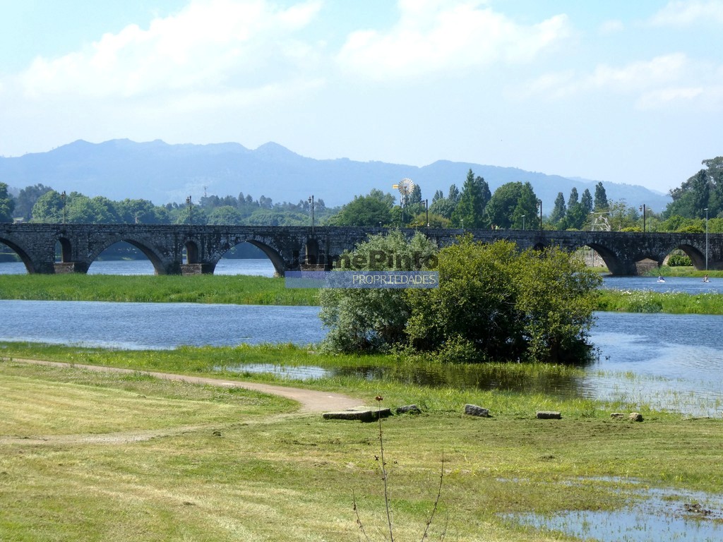 Terreno Urbano - Navi� e Vitorino dos Pi�es, Ponte de Lima, Viana do Castelo - Miniatura: 5/8
