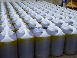 Pr�dio - Vila Nova de Foz C�a, Vila Nova de Foz C�a, Guarda - Miniatura: 6/9