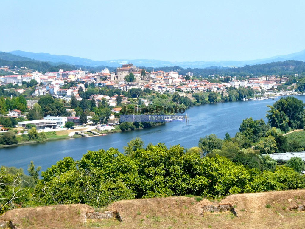 Moradia T3 - Valen�a, Valen�a, Viana do Castelo - Miniatura: 2/9