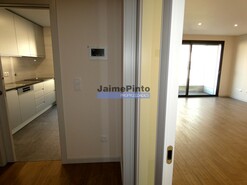 Apartamento T2 - Lordelo do Ouro, Porto, Porto - Miniatura: 1/7