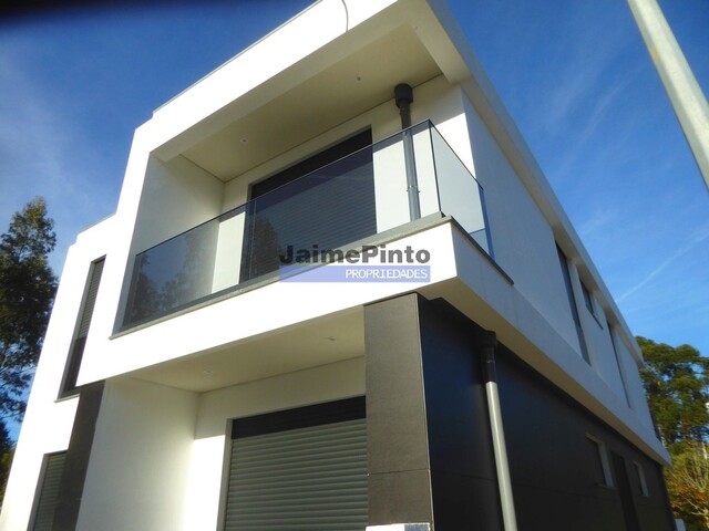 Moradia T4 - Espinho, Espinho, Aveiro - Imagem grande