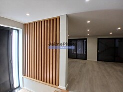 Moradia T4 - Espinho, Espinho, Aveiro - Miniatura: 5/9
