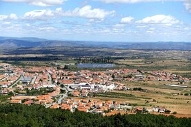 Moradia T5 - Escalh�o, Figueira de Castelo Rodrigo, Guarda - Miniatura: 5/9