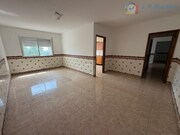 Apartamento T3 - Santo Ant�nio da Charneca, Barreiro, Set�bal