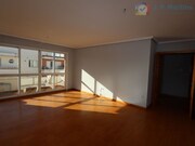 Apartamento T3 - Alhos Vedros, Moita, Setbal - Miniatura: 2/9