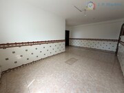 Apartamento T3 - Santo Ant�nio da Charneca, Barreiro, Set�bal - Miniatura: 1/9