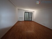 Apartamento T2 - Alhos Vedros, Moita, Set�bal - Miniatura: 2/9