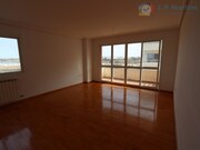 Apartamento T3 - Alhos Vedros, Moita, Set�bal - Miniatura: 5/9