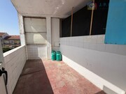 Apartamento T2 - Baixa da Banheira, Moita, Set�bal - Miniatura: 2/9