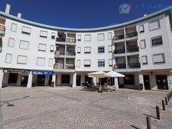 Loja - Alhos Vedros, Moita, Setbal
