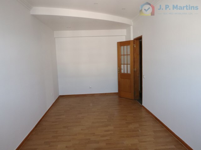 Apartamento T3 - Amora, Seixal, Setbal - Imagem grande
