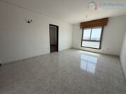 Apartamento T3 - Laranjeiro, Almada, Set�bal